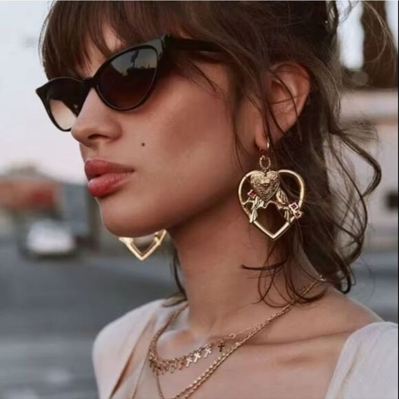 New FP LOVE SONG Antique Gold Bird Heart Charm Earrings - Picture 6 of 8